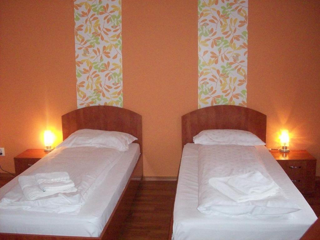 Pensiunea Sydney Timişoara Quarto foto